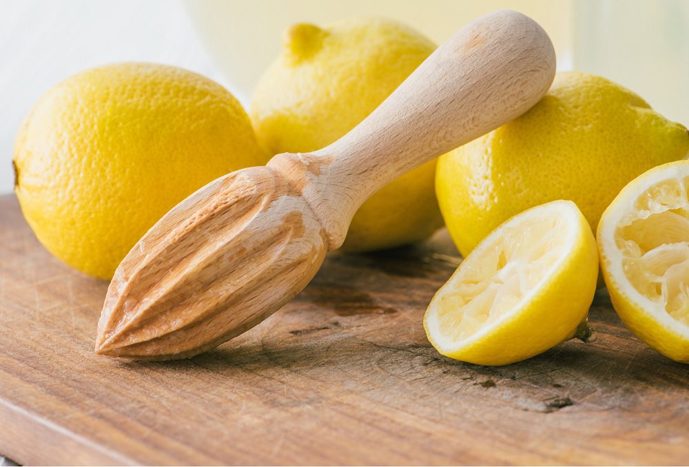 Úklid pomocí citrónů