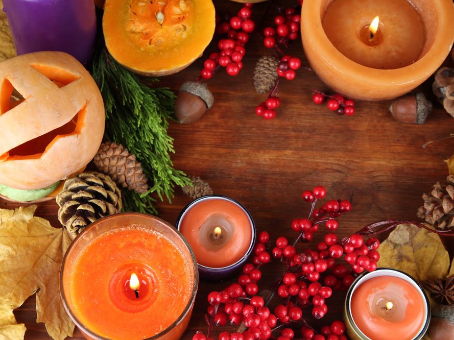 Podzimní tradice a rituály: Připomínka minulosti a prožívání přítomnosti
